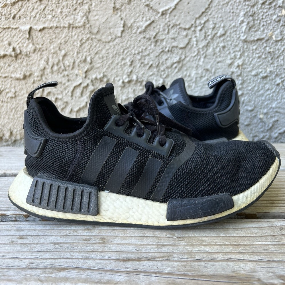Adidas Shoes Men Size 6 NMD_R1 Core Black /Cloud White